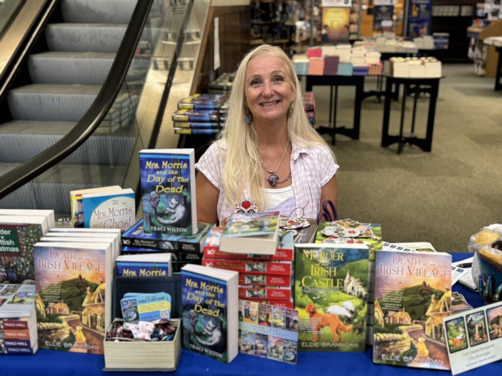 Traci Hall at Barnes & Noble
September 5th Meet and Greet